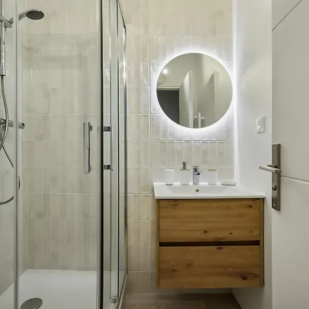Le Cosy De Mel' Avec Jardin Et Acces Metro Villeurbanne